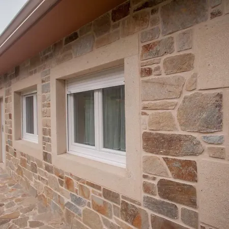 Casa De Piedra Playa De Estorde Con Vistas Al Mar 木屋 西宜